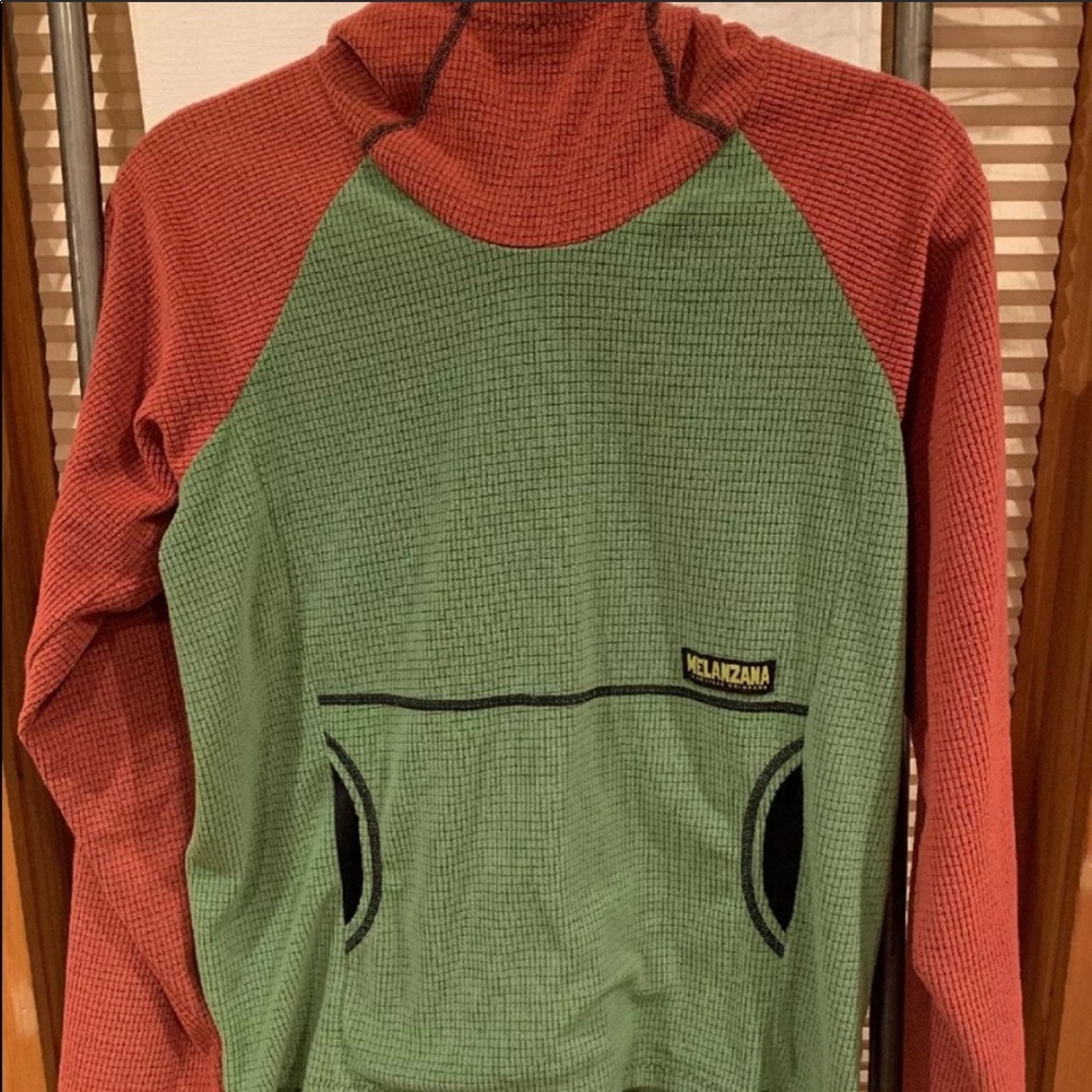 melanzana micro grid fleece hoodie